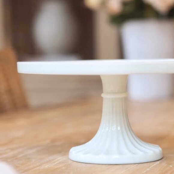 BNWT - Jilly Box x The Cross: Pâtisserie Cake Plate - Picture 2 of 5